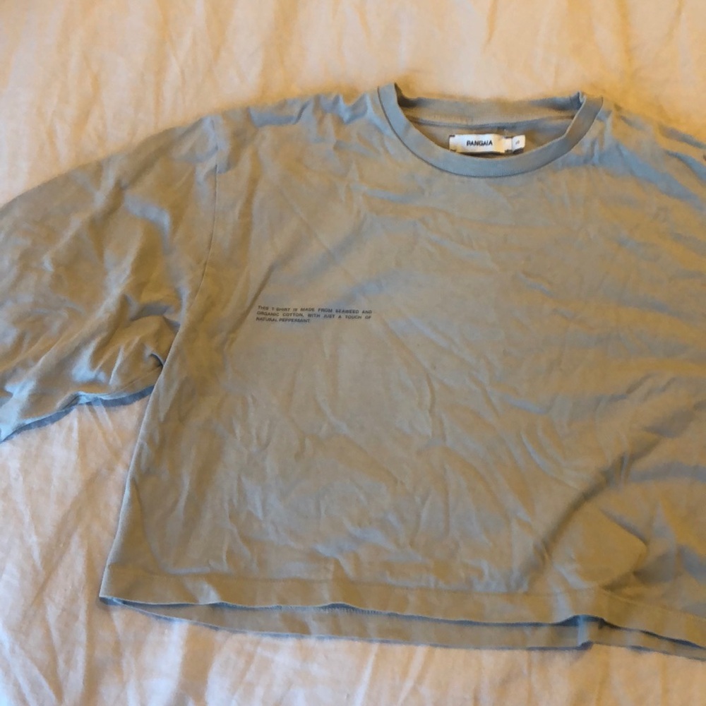 Cropped taupe long sleeve pangaia shirt